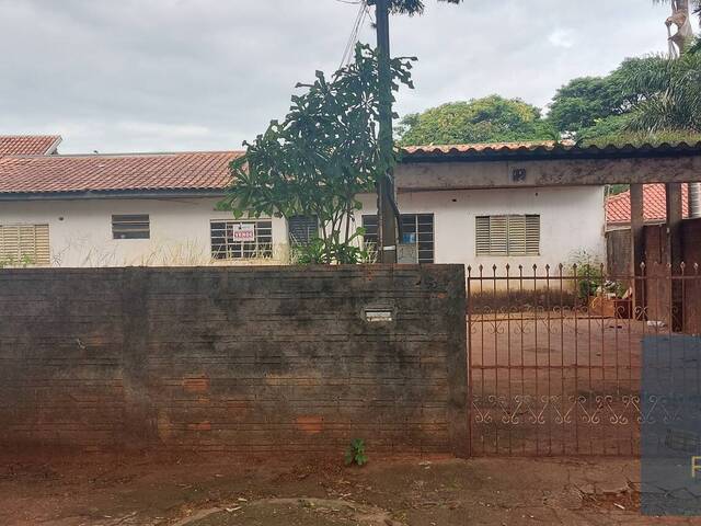 #12 - Casa para Venda em Jaguapitã - PR