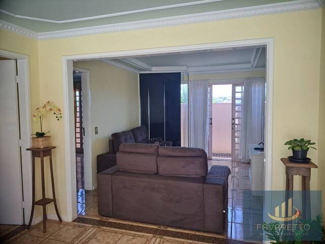 #15 - Casa para Venda em Londrina - PR