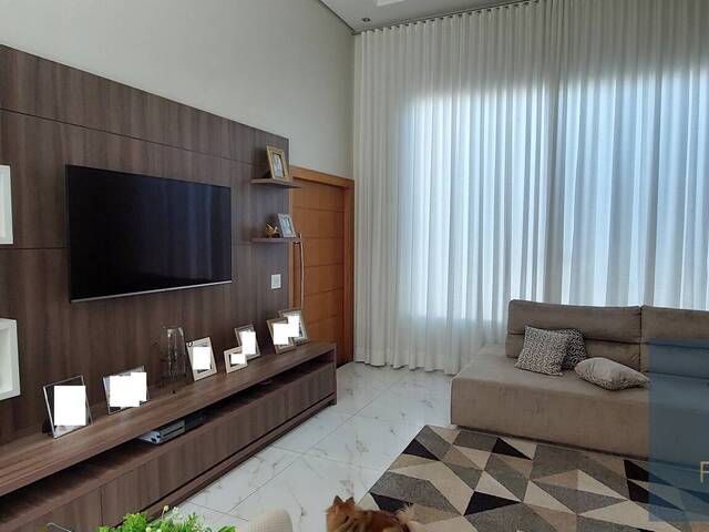 Casa para Locação em Cambé - 5
