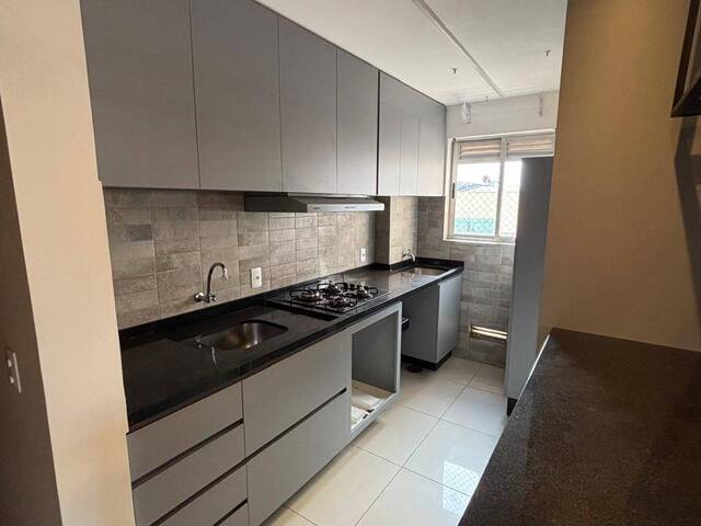 #18 - Apartamento para Venda em Londrina - PR