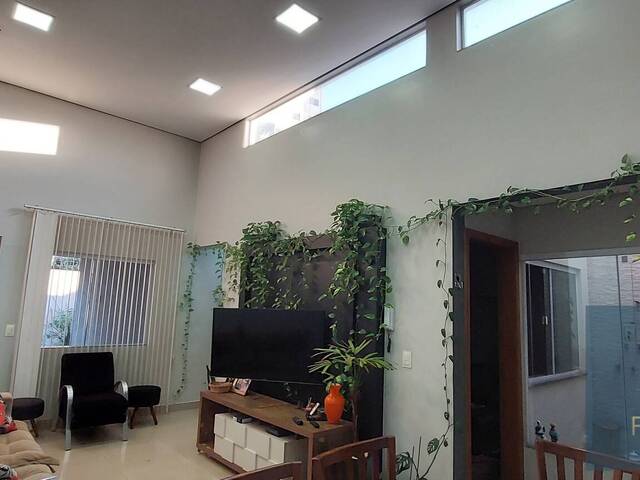 Casa para Venda em Londrina - 5