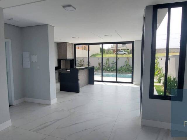 #37 - Casa para Venda em Londrina - PR - 2